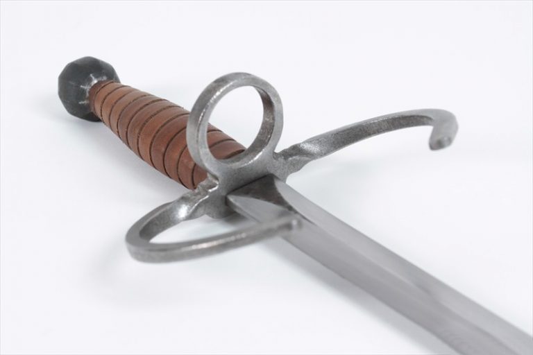 Parrying Dagger III - HEMA Supplies