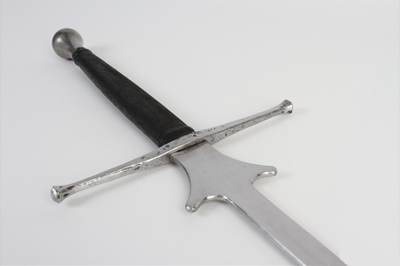 Customized Regenyei Longsword Feder Iv. - Hema Supplies