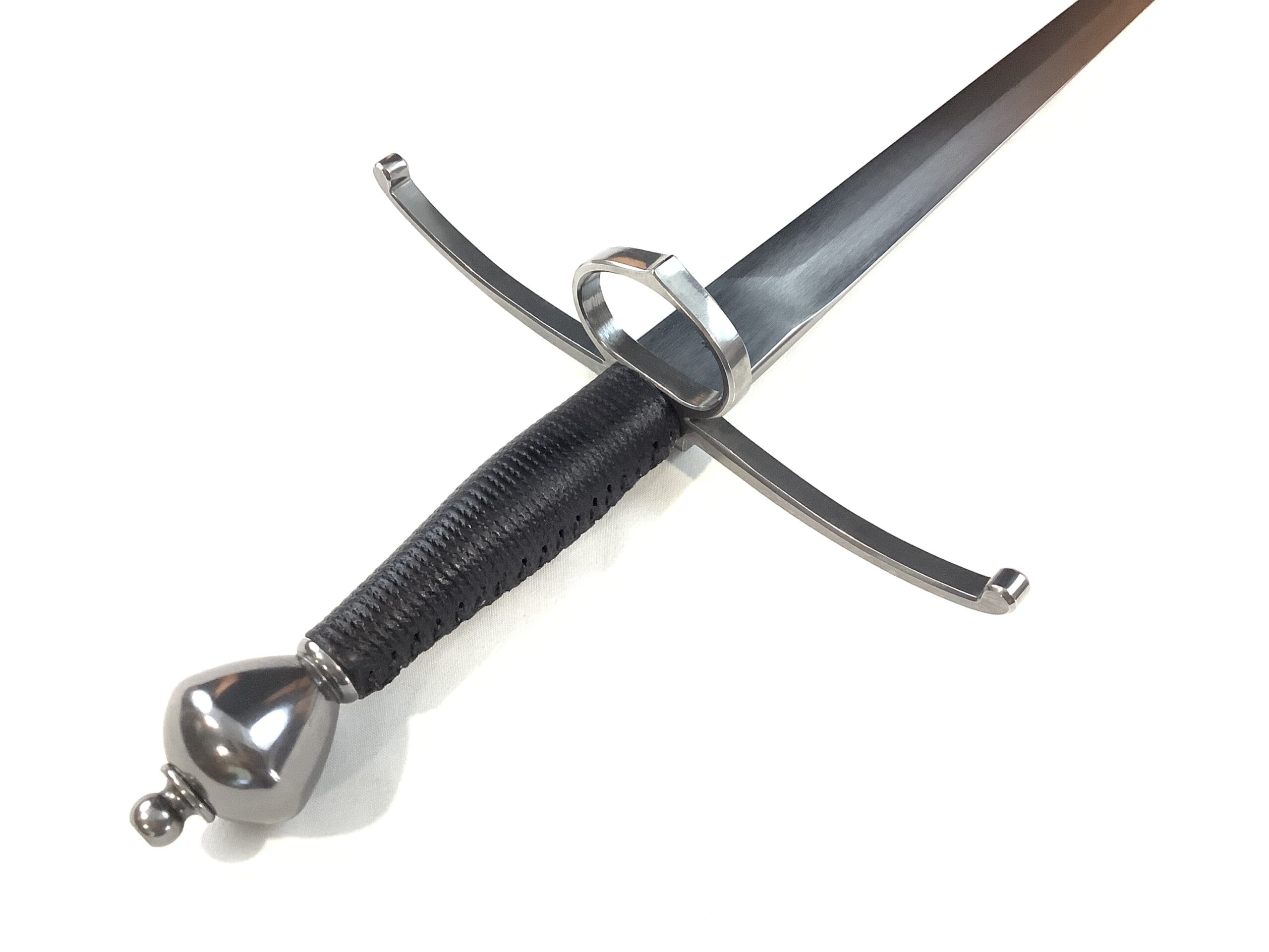 MM Wide Parrying Dagger, Black Leather (2)